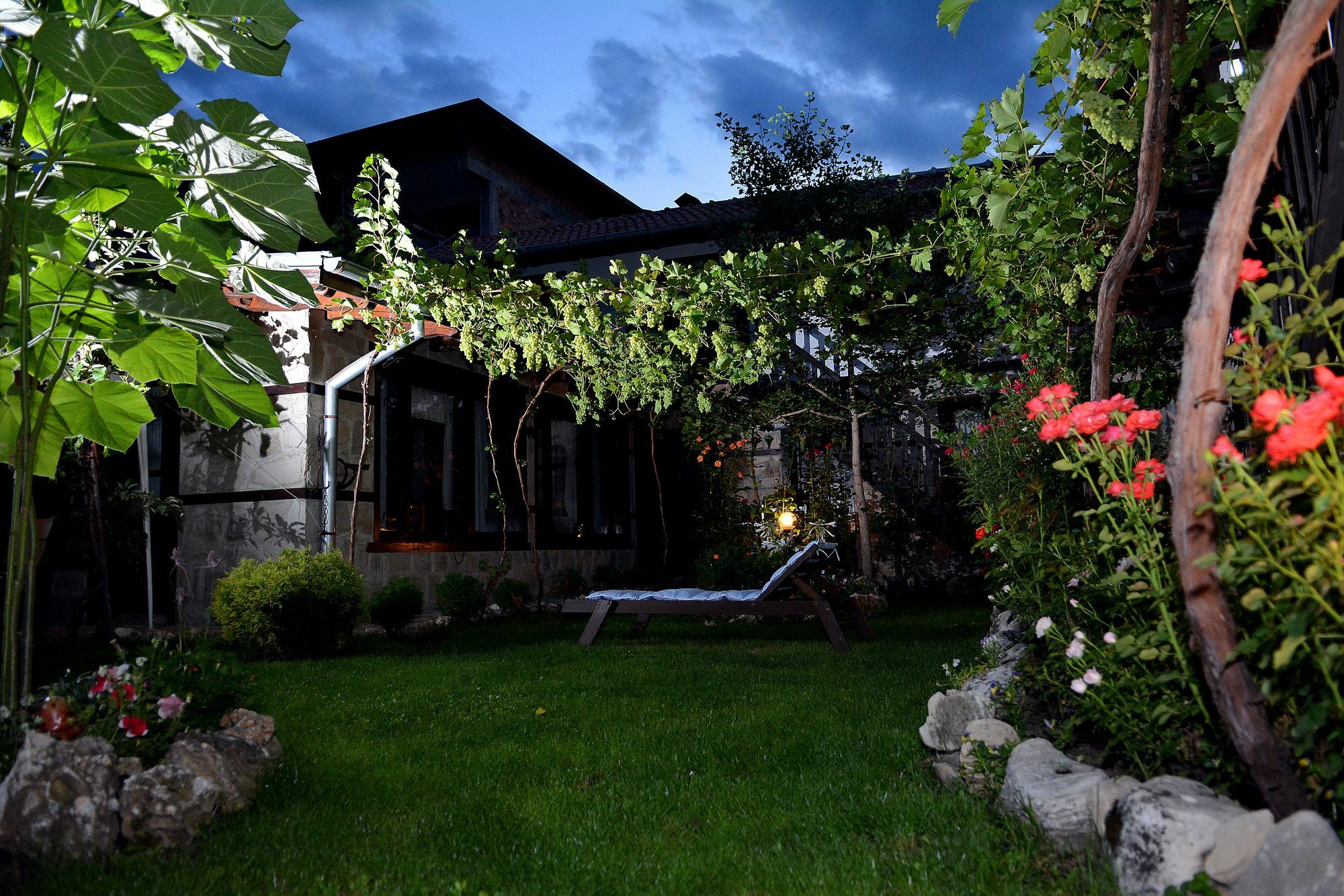 Trenchova Guest House Bansko Exterior photo